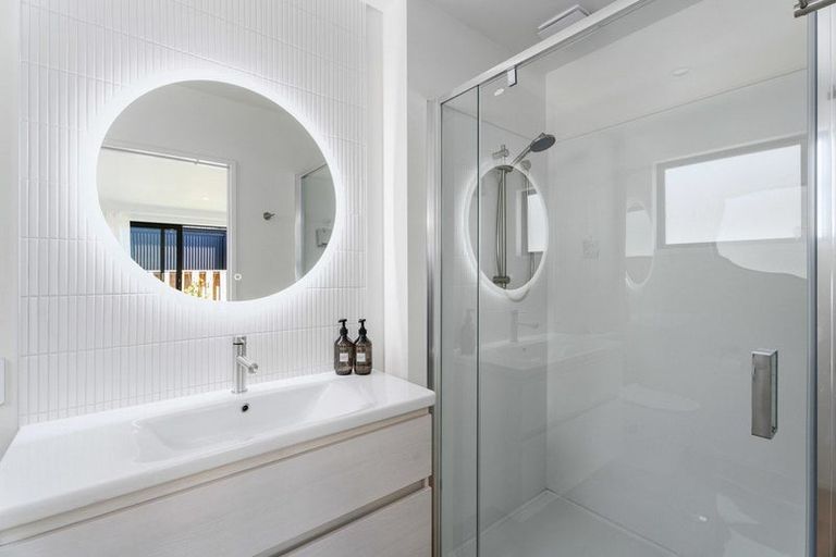 Photo of property in Northlake, 10 Riverslea Road, Wanaka, 9305