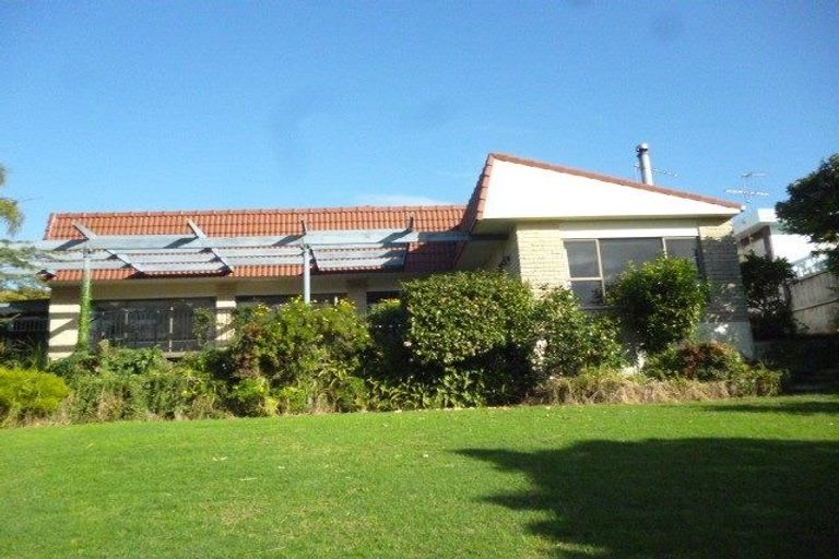 Photo of property in 124 Bramley Drive, Farm Cove, Auckland, 2012