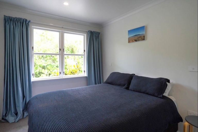 Photo of property in 189 Te Moana Road, Waikanae, 5036