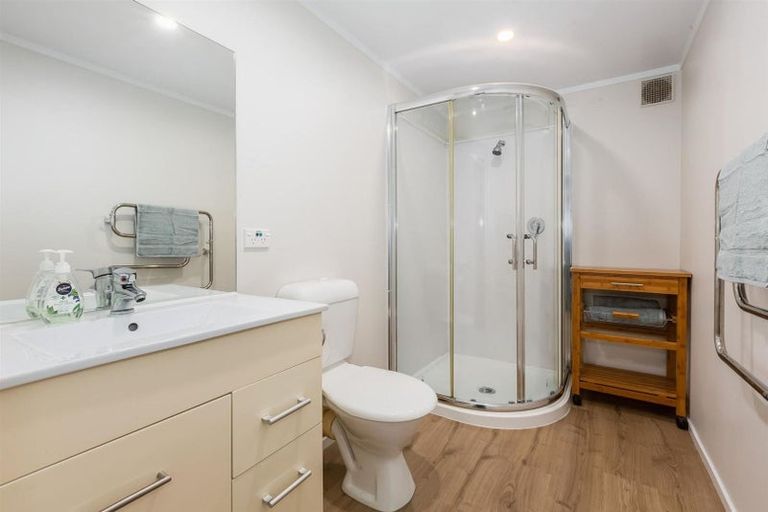 Photo of property in 22 Hicks Close, Whitby, Porirua, 5024