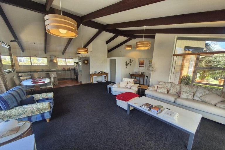 Photo of property in 8 Saint James Avenue, Papanui, Christchurch, 8053