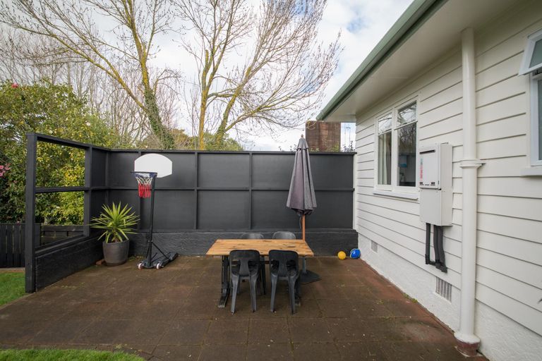 Photo of property in 6 Trent Avenue, Hokowhitu, Palmerston North, 4410