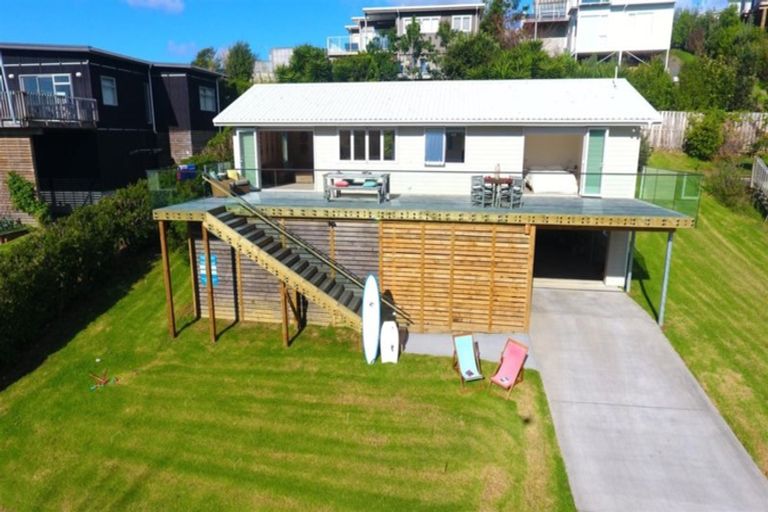 Photo of property in 20 Taranga Road, Langs Beach, Waipu, 0582