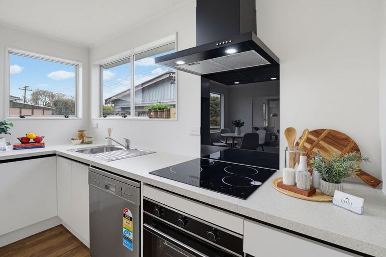 Photo of property in 18 Capri Place, Awapuni, Palmerston North, 4412