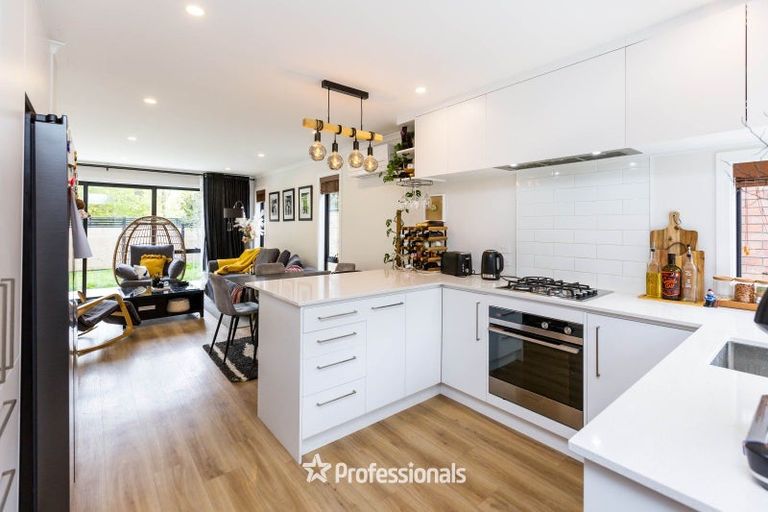 Photo of property in 11 Reakes Crescent, Wallaceville, Upper Hutt, 5018