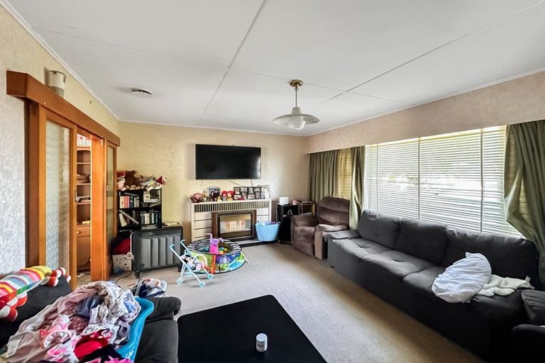 Photo of property in 43 Manuka Street, Castlecliff, Whanganui, 4501