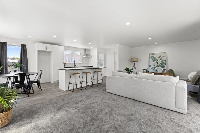 Photo of property in 37 Elliott Street, Taradale, Napier, 4112