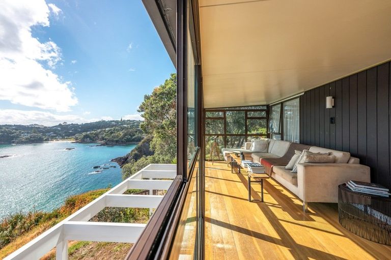 Photo of property in 10 Newton Road, Oneroa, Waiheke Island, 1081