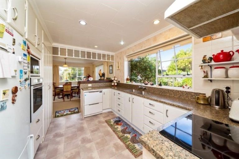 Photo of property in 9 Murdoch Street, Hawera, 4610