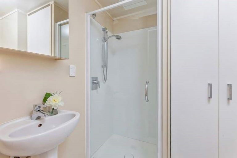 Photo of property in 72 Nelson Street, Howick, Auckland, 2014