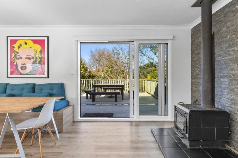 Photo of property in 73 Kurupae Road, Hilltop, Taupo, 3330