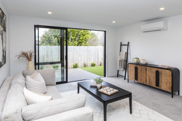 Photo of property in 6d Avonhead Road, Avonhead, Christchurch, 8042