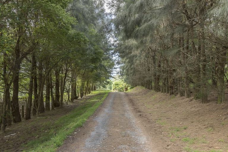 Photo of property in 18b Wade Place, Welcome Bay, Tauranga, 3175