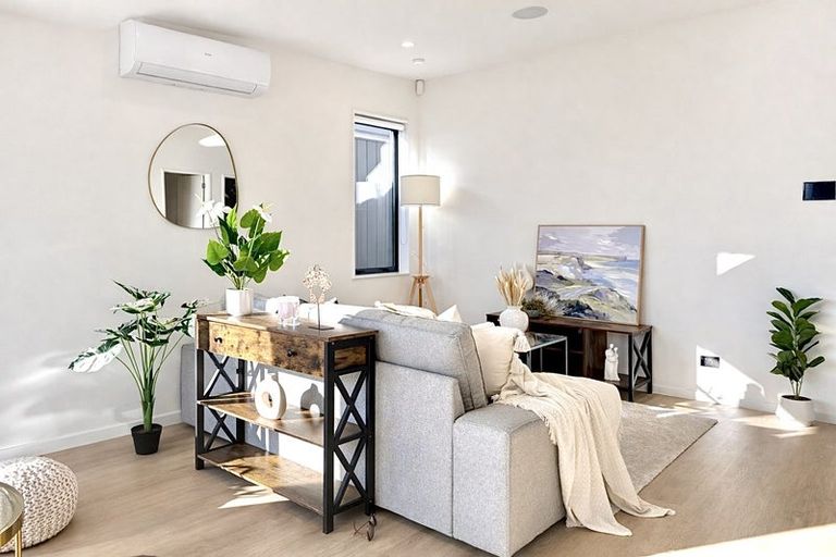 Photo of property in 6 Taukahiwi Road, Pukekohe, 2120