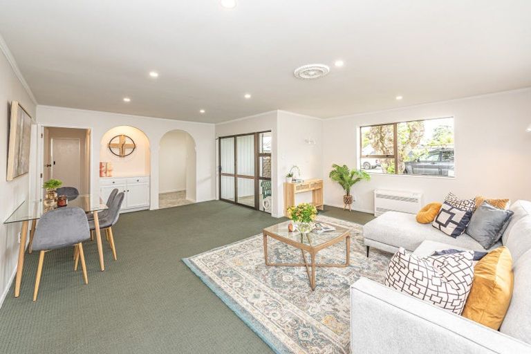 Photo of property in 3/2 Parkes Avenue, Saint Johns Hill, Whanganui, 4501