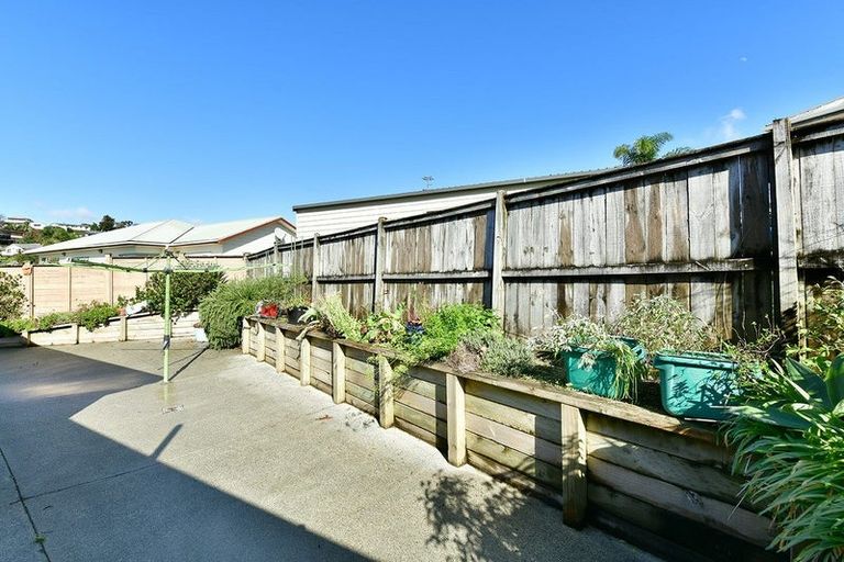 Photo of property in 9 Robinia Place, Snells Beach, 0920