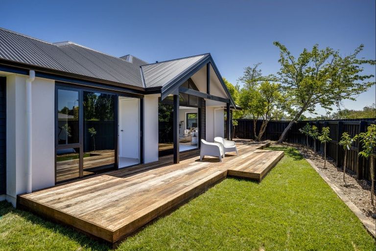 Photo of property in 30a Lucknow Road, Havelock North, 4130