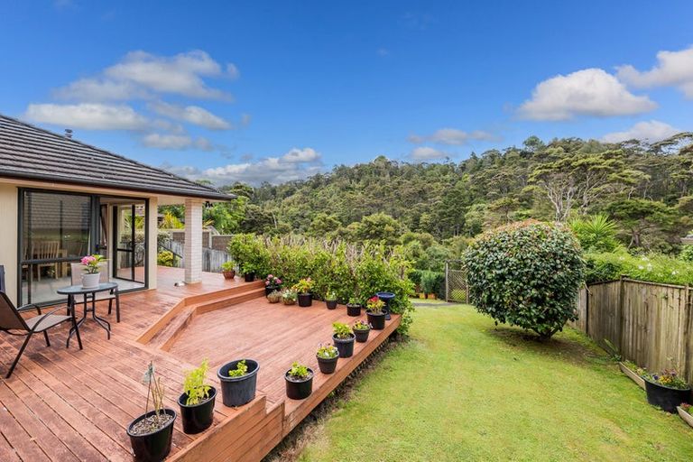 Photo of property in 32 Landing Drive, Albany, Auckland, 0632