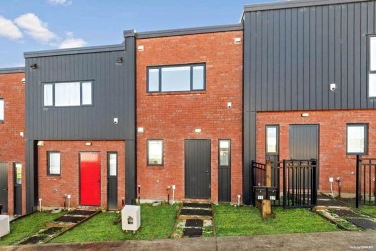 Photo of property in 2 Creekside Way, Flat Bush, Auckland, 2019