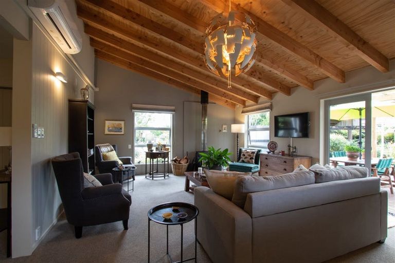 Photo of property in 14 Butlers Road, Ruatapu, Hokitika, 7883