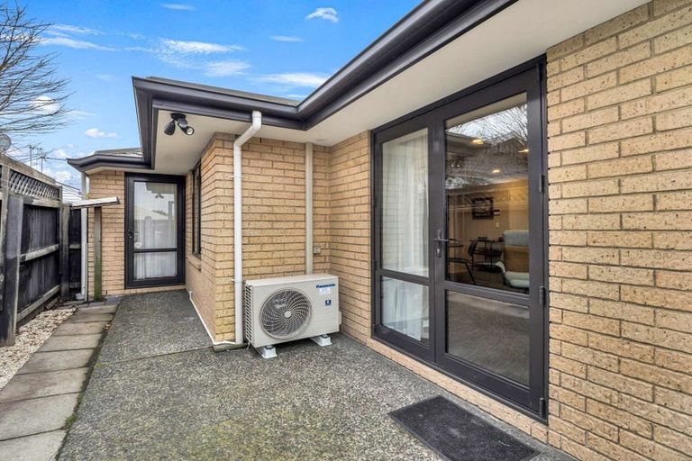 Photo of property in 1/19 Tower Street, Hornby, Christchurch, 8042