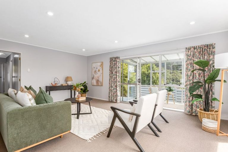 Photo of property in 30 Staithes Drive North, Whitby, Porirua, 5024