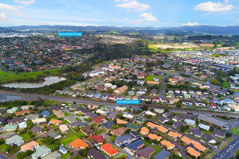 Photo of property in 110c Metcalfe Road, Ranui, Auckland, 0612