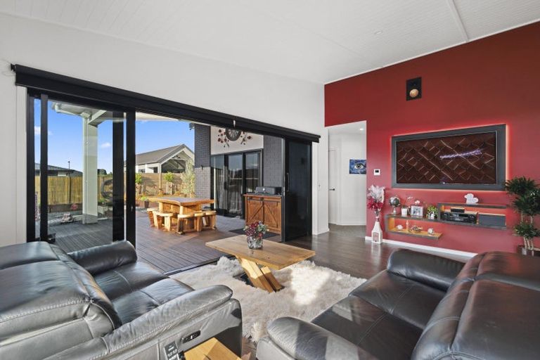 Photo of property in 5 Maunganamu Drive, Wharewaka, Taupo, 3330