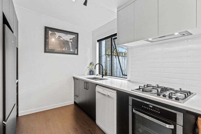 Photo of property in 78 Motutara Road, Muriwai, Waimauku, 0881