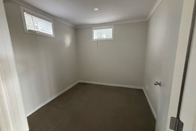 Photo of property in 41 Elliston Crescent, Stanmore Bay, Whangaparaoa, 0932