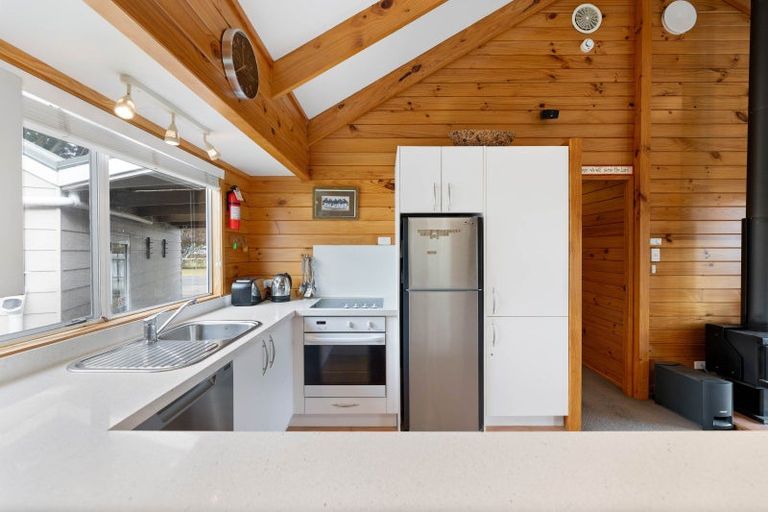 Photo of property in 17 Kutai Street, Turangi, 3334