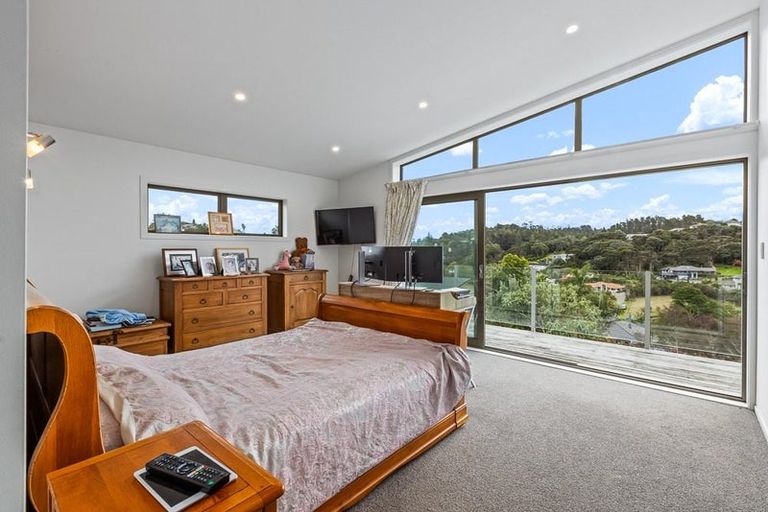Photo of property in 26 Hawaiian Parade, Arkles Bay, Whangaparaoa, 0932