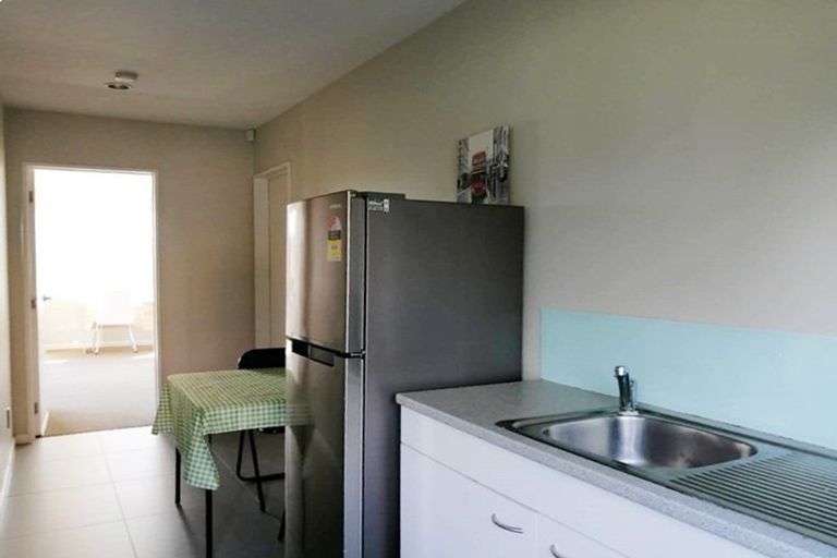 Photo of property in 70 Laurel Oak Drive, Schnapper Rock, Auckland, 0632