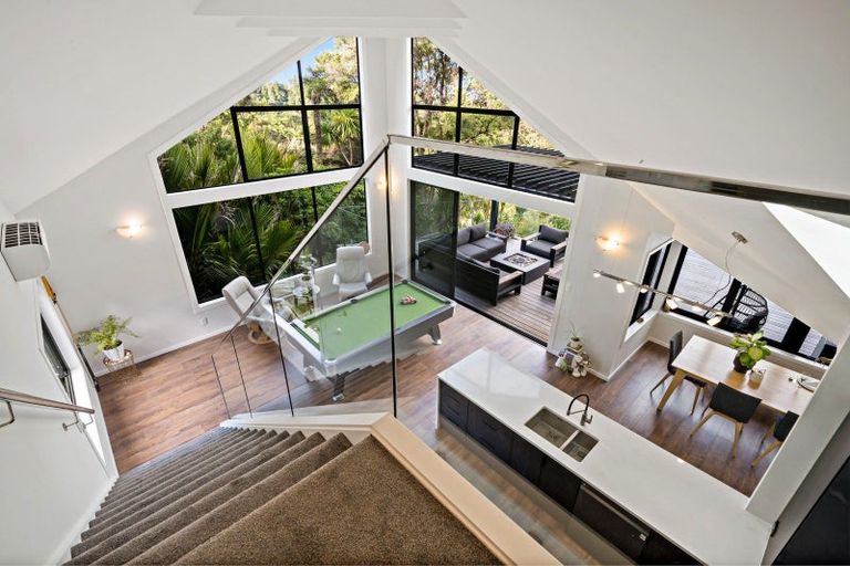 Photo of property in 260 Wairere Road, Waitakere, Henderson, 0782