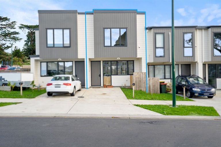 Photo of property in 10 Karoro Road, Flat Bush, Auckland, 2019