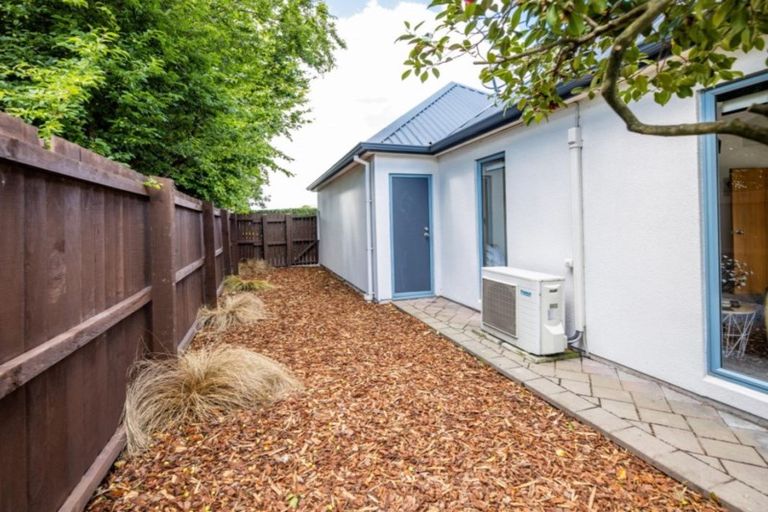 Photo of property in 1/725 Main North Road, Belfast, Christchurch, 8051