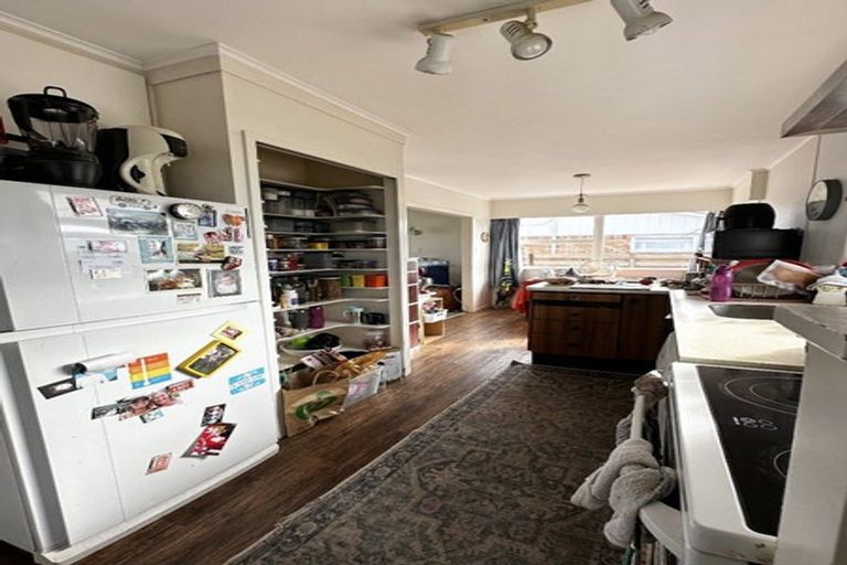 Photo of property in 6 Paulette Place, Queenwood, Hamilton, 3210