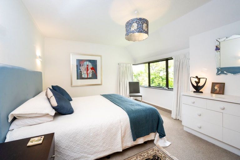 Photo of property in 21a Chambers Street, Havelock North, 4130