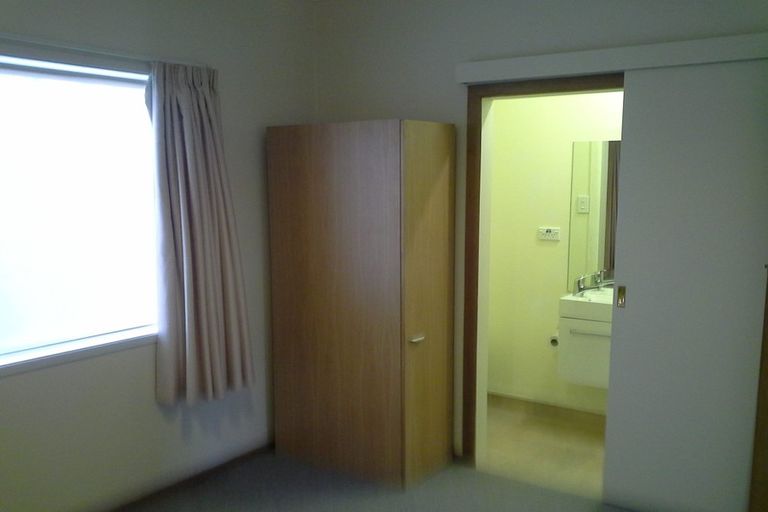 Photo of property in 5a Beach Road, Plimmerton, Porirua, 5026