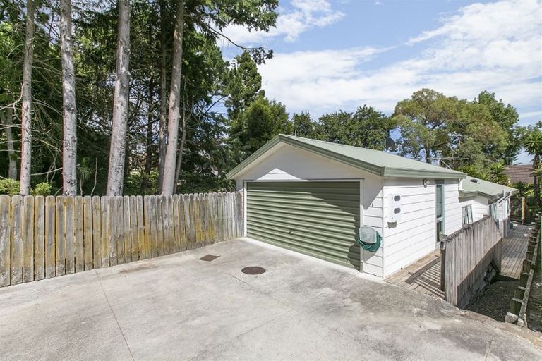Photo of property in 3/14 Sungrove Rise, Sunnyvale, Auckland, 0612