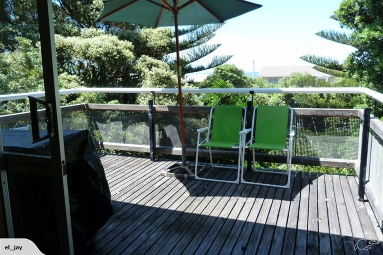 Photo of property in 173 Seaforth Road, Waihi Beach, 3611