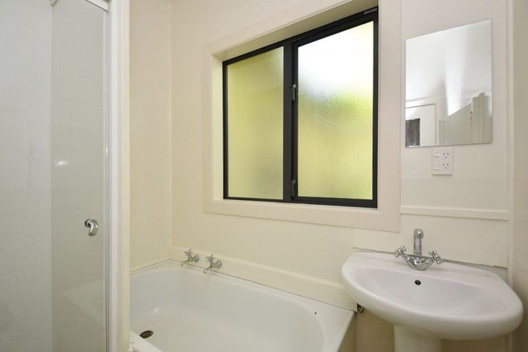 Photo of property in 37 Rata Road, Otatara, Invercargill, 9879