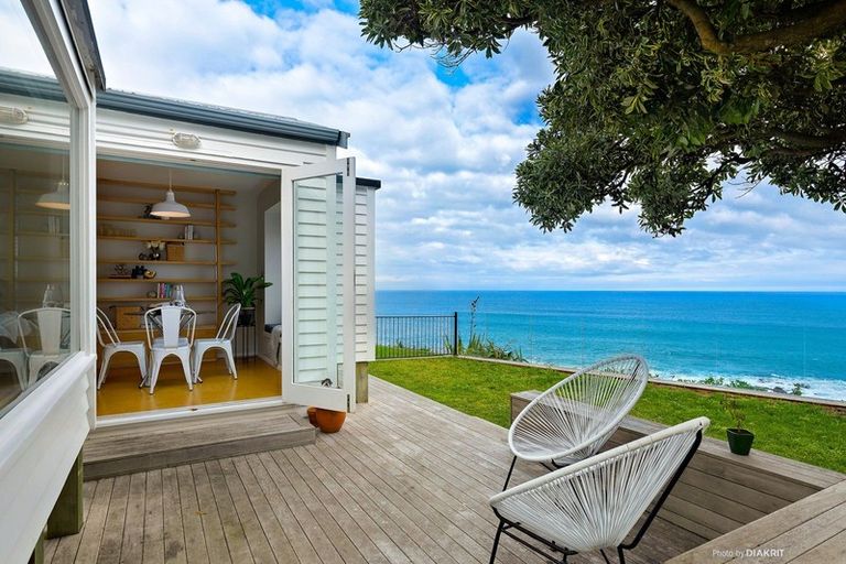 Photo of property in 191 Severn Street, Island Bay, Wellington, 6023