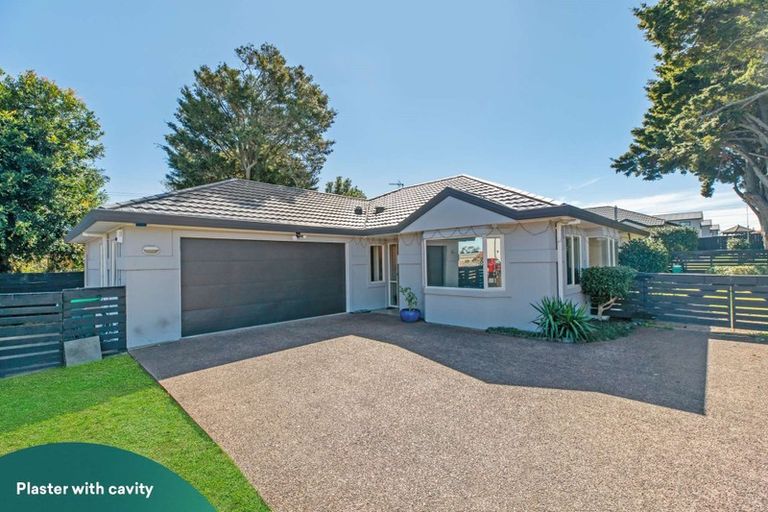 Photo of property in 4 Beach Road, Takanini, 2112