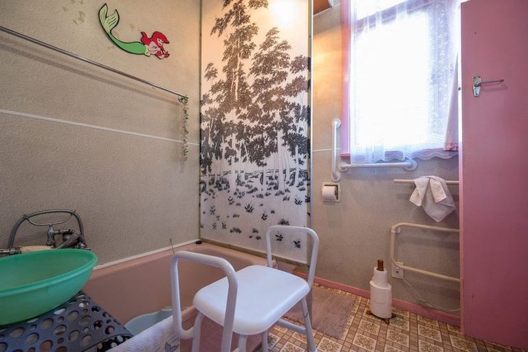 Photo of property in 170 Kawai Street South, Nelson South, Nelson, 7010