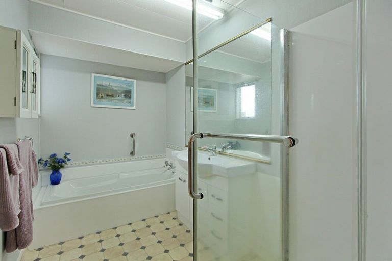 Photo of property in 35c Seddon Street, Glenholme, Rotorua, 3010