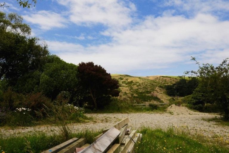 Photo of property in 2 Maude Street, South Hill, Oamaru, 9400
