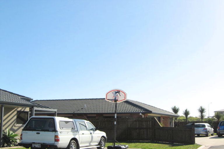 Photo of property in 5 Zarling Lane, Coastlands, Whakatane, 3120