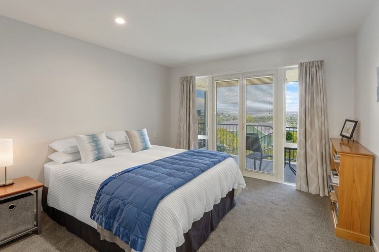 Photo of property in 1 Trecastle Lane, Huntsbury, Christchurch, 8022