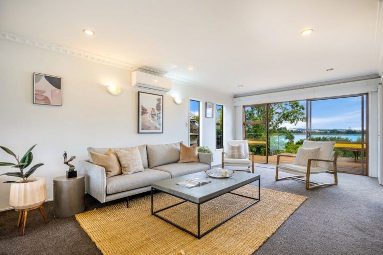 Photo of property in 27 Ferry Parade, Herald Island, Auckland, 0618